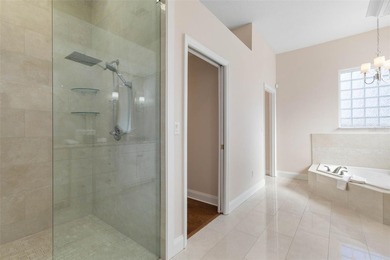 One or more photo(s) has been virtually staged. Fabulous - photo 31