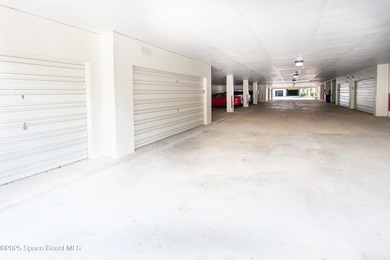MOTIVATED SELLERS! BRING OFFERS! Live were others vacation! This - photo 19