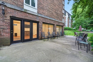 Charming and well-maintained 2-Bed/1-Bth condo in sought-after - photo 22