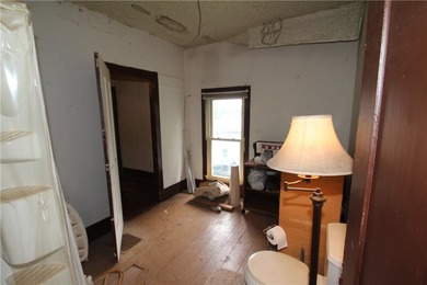 Victorian Canalfront Potential: 12621 Presbyterian Road Nestled - photo 30