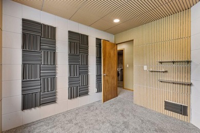 Welcome to 680 Lois Lane in Lino Lakes, MN. A 4-bedroom, 2-bath - photo 33