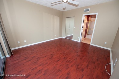 MOTIVATED SELLERS! BRING OFFERS! Live were others vacation! This - photo 36