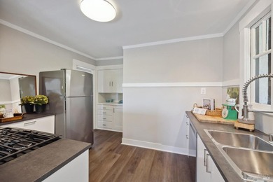 Must See! Rare trophy property with solid cap rate and upside - photo 37