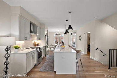The Townhomes on Notre Dame offer modern living in the heart of - photo 8