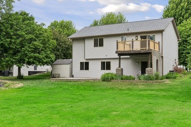 Welcome to 680 Lois Lane in Lino Lakes, MN. A 4-bedroom, 2-bath - photo 40