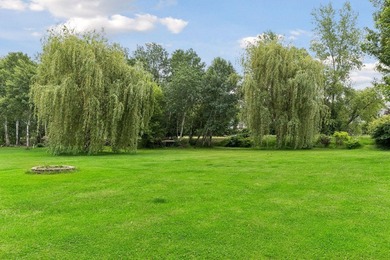 Welcome to 680 Lois Lane in Lino Lakes, MN. A 4-bedroom, 2-bath - photo 43