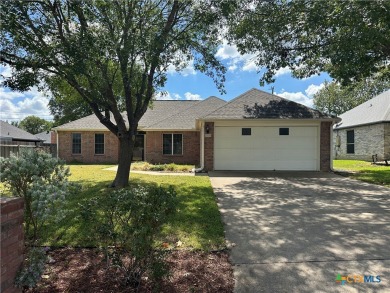 Lake Home Sale Pending in Belton, Texas