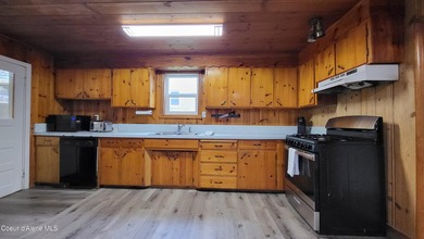 Charming, updated, and ideally located in the heart of historic - photo 20