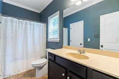 Welcome to this beautifully maintained home, perfectly situated - photo 31