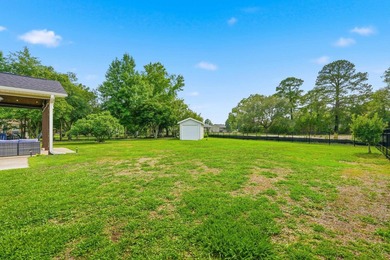 Welcome to the private community of Island Green, located in the - photo 32