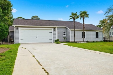 Welcome to the private community of Island Green, located in the - photo 39