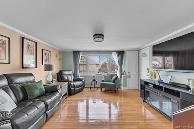 Welcome to Your City Island Dream Home Discover the perfect - photo 2