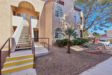 Centrally located condo, convenient access to shopping, dining