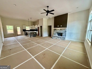 This Maple Creek Plan is situated on 2 Acres and offers - photo 2