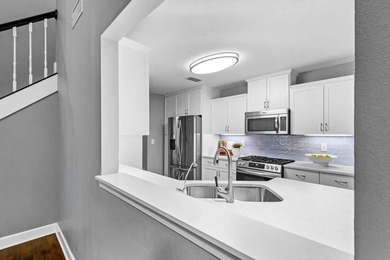 Welcome to 320 Branch Hill Park, where traditional charm meets - photo 16