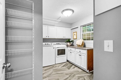 Welcome to 320 Branch Hill Park, where traditional charm meets - photo 24