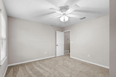 Welcome to 320 Branch Hill Park, where traditional charm meets - photo 37