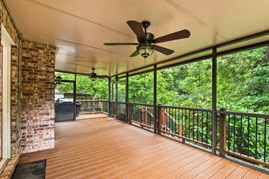 Welcome to 320 Branch Hill Park, where traditional charm meets - photo 43