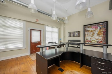 --Stop leasing when you can OWN your office suite! Approximately - photo 5