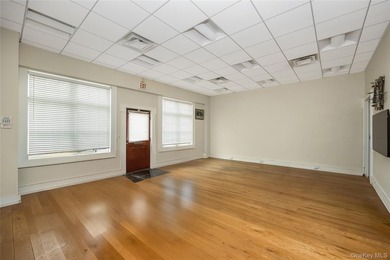 --Stop leasing when you can OWN your office suite! Approximately - photo 6