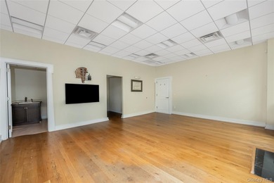 --Stop leasing when you can OWN your office suite! Approximately - photo 8