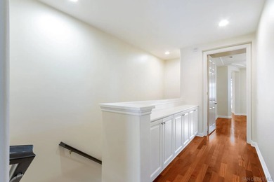 Opportunity beckons! Outstanding value for this spacious - photo 23
