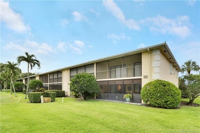 Gorgeous! Completely updated 2 BD, 2BA 1ST Floor, corner unit in - photo 25