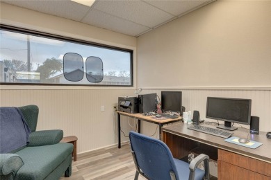 Welcome to the prestigious 700 Everhart building complex suite