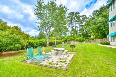 This beautiful FULLY-FURNISHED 3 bedroom 2 bath is located in - photo 22