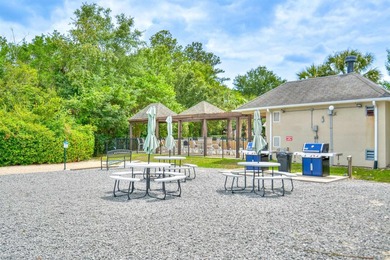 This beautiful FULLY-FURNISHED 3 bedroom 2 bath is located in - photo 32