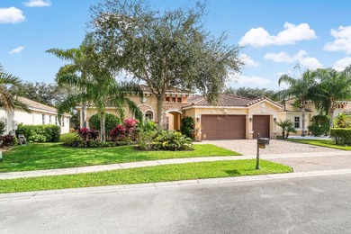 Welcome to this beautifully maintained 4-bedroom, 3-bathroom - photo 5