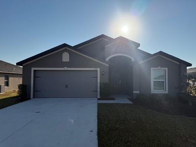 Lake Marie Home For Sale in Dundee Florida