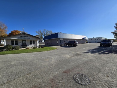 This 3,344 SF office building is located on Business-31 (Dowling - photo 3