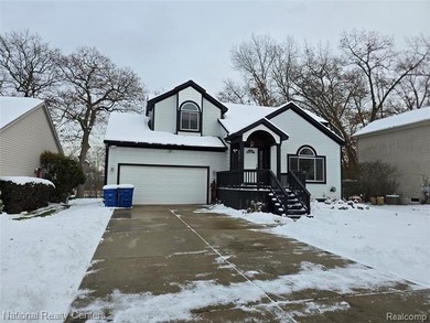 Lake Home For Sale in Waterford, Michigan