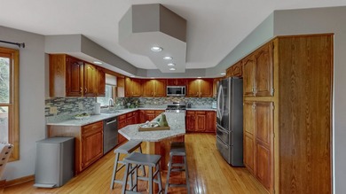 Amazing Stonebridge home on the Golf Course with full finished - photo 8