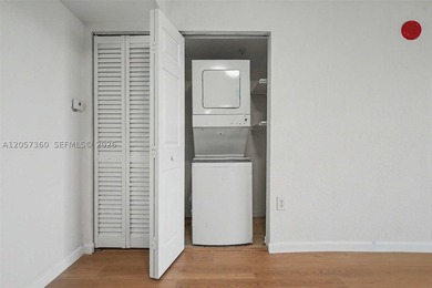 Investment opportunity can be rented from day one of - photo 9
