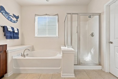 Welcome to this beautifully designed 4 bedrooms, 3.5 bathrooms - photo 31