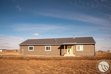 Yellowstone River Home For Sale in Shepherd Montana