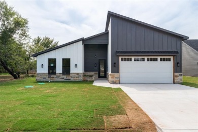 Lake Home For Sale in Granbury, Texas
