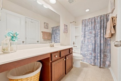 Welcome to this beautifully designed 4 bedrooms, 3.5 bathrooms - photo 45