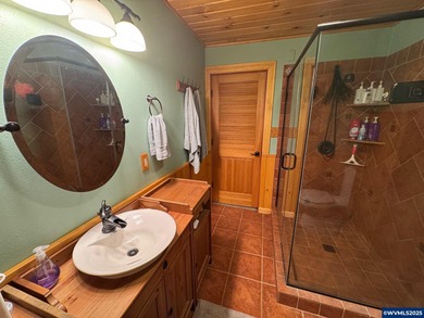 Story Book Creek Front Cottage on Bear Creek. Country setting