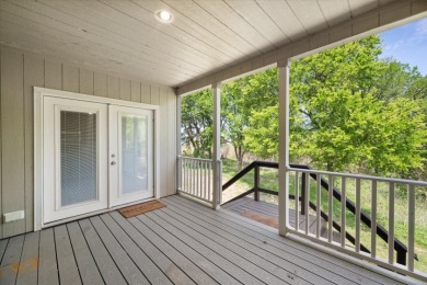 Well Maintained Manufactured home at RC LAKE! - photo 9