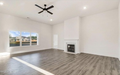 The 2505 floorplan by Adams Homes is a stunning single-story - photo 5