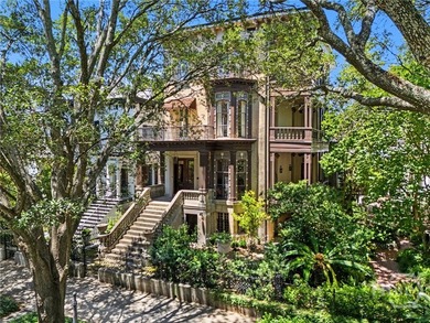 Welcome to one of Savannah's most iconic homes overlooking - photo 1