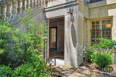 Welcome to one of Savannah's most iconic homes overlooking - photo 4