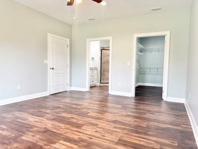 Escape to lake living on the sparkling waters of Lake Seminole! - photo 24