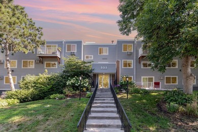 Fantastic location with great amenities! Situated in - photo 26
