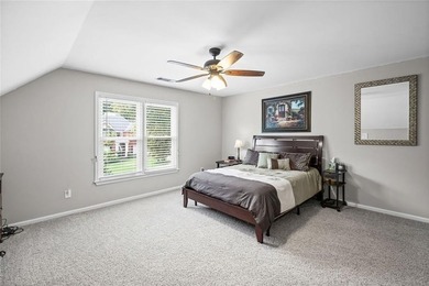 Welcome home to this stunning, move-in-ready 4-bedroom beauty - photo 27
