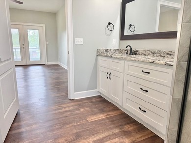 Escape to lake living on the sparkling waters of Lake Seminole! - photo 28