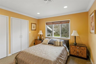 Welcome to this expansive 5-bedroom, 3.5-bathroom residence - photo 29